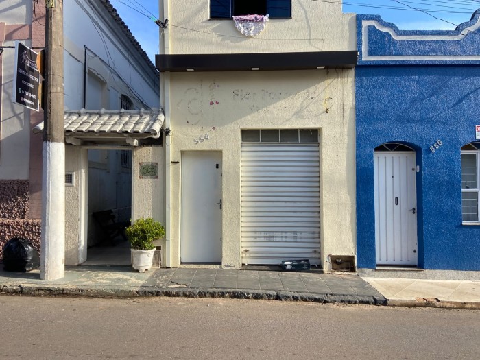 Rua Silva Jardim, n.º 554 - Ponto Comercial