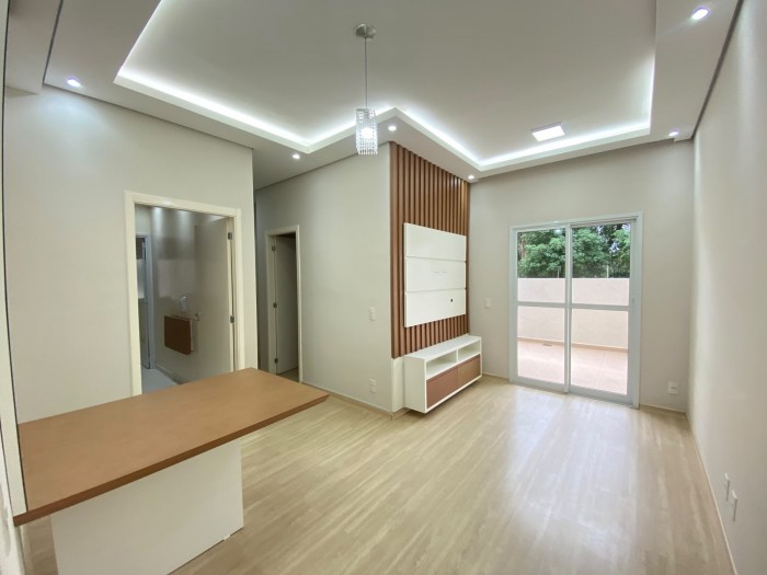Av. Dona Nenê, n.º 1153, bloco 1, apto.12- Centro