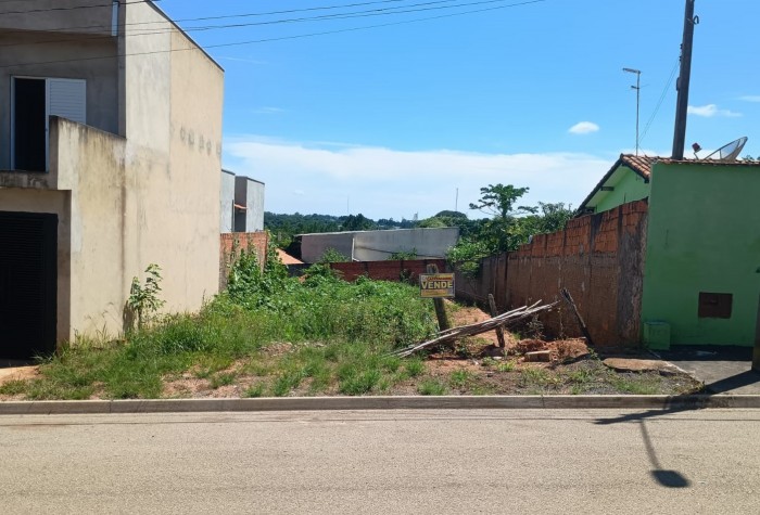 Terreno na Nova Capão Bonito