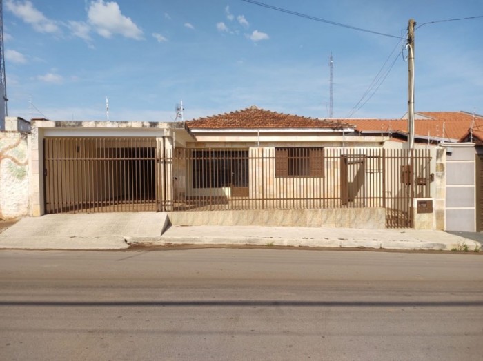 Rua Pedro Batista da Silveira, n.º 42 - Jardim Alvorada