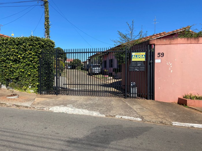 Rua Altemar Dutra de Oliveira, n.º 58 – casa E