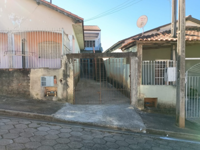 Rua Emilia Maria Ferreira, n.º40-B